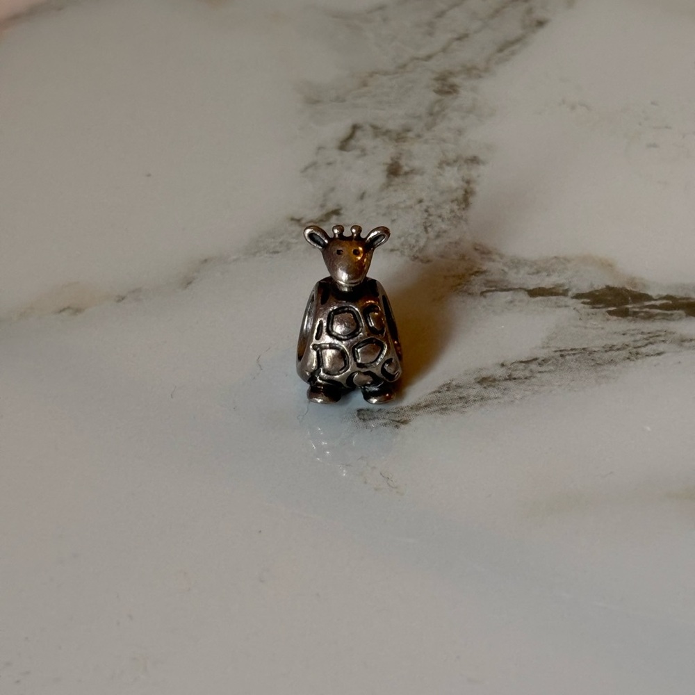Pandora Giraffe Charm